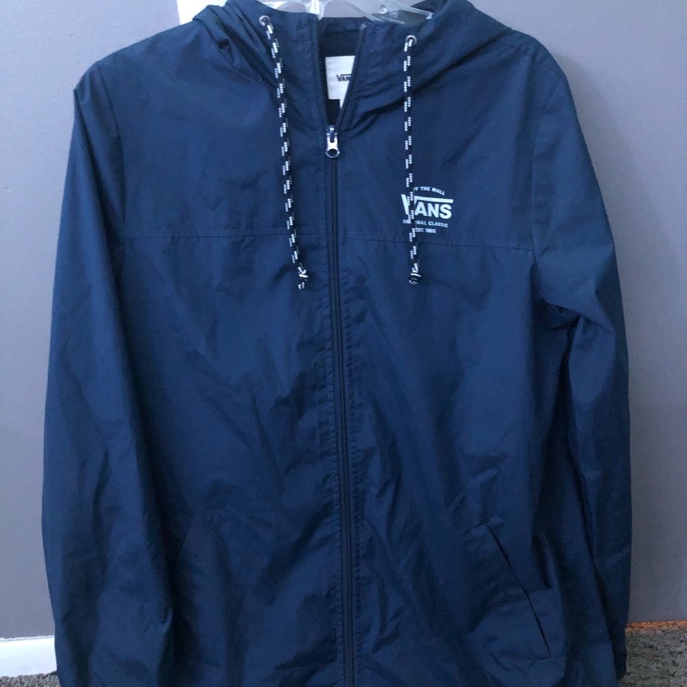 Vans off the wall windbreaker barely worn